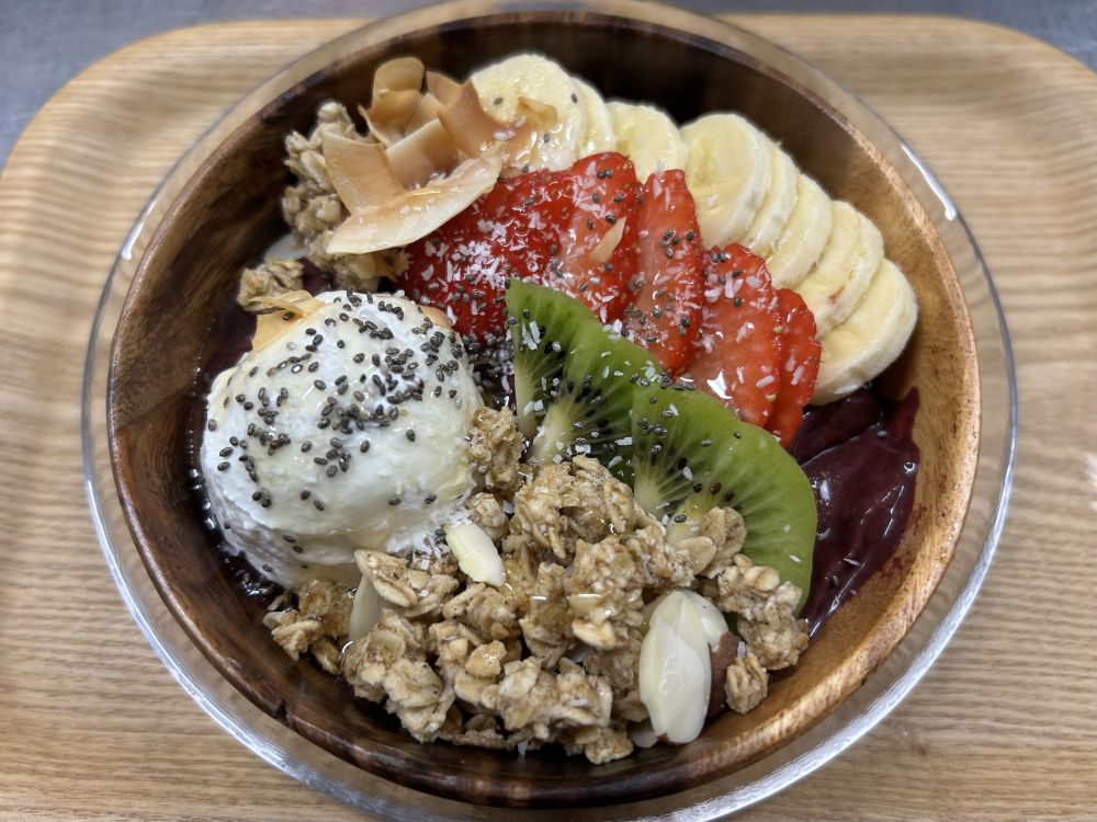 アサイーボウルがバージョンアップ
アサイー＆グリークヨーグルトがオススメ